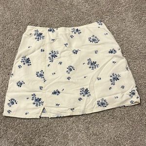 american eagle skirt